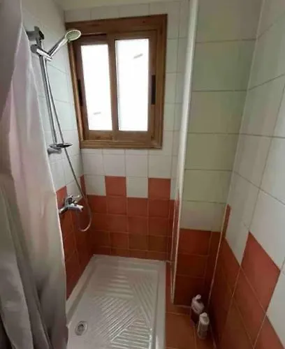 Bright One Bedroom In Area Apartmán *